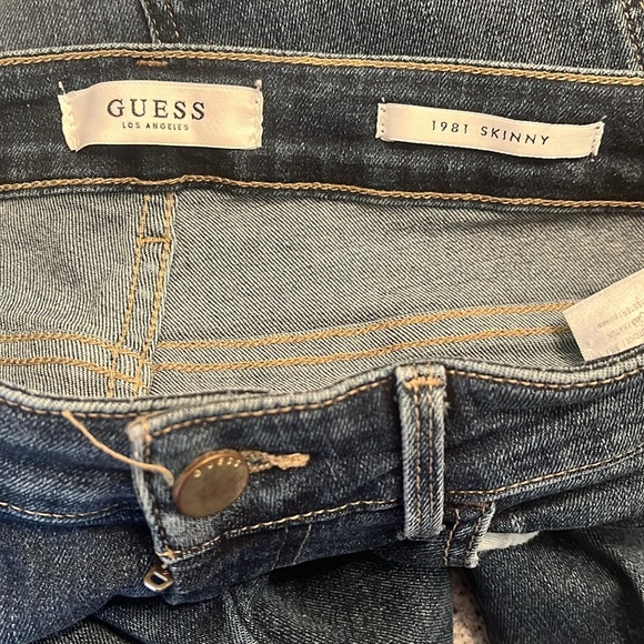 NWOT Guess 1981 Skinny Jeans- Size 30 - Picture 10 of 14